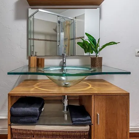 Aubervilliers : Superbe Studio De 34M2 Aubervilliers
